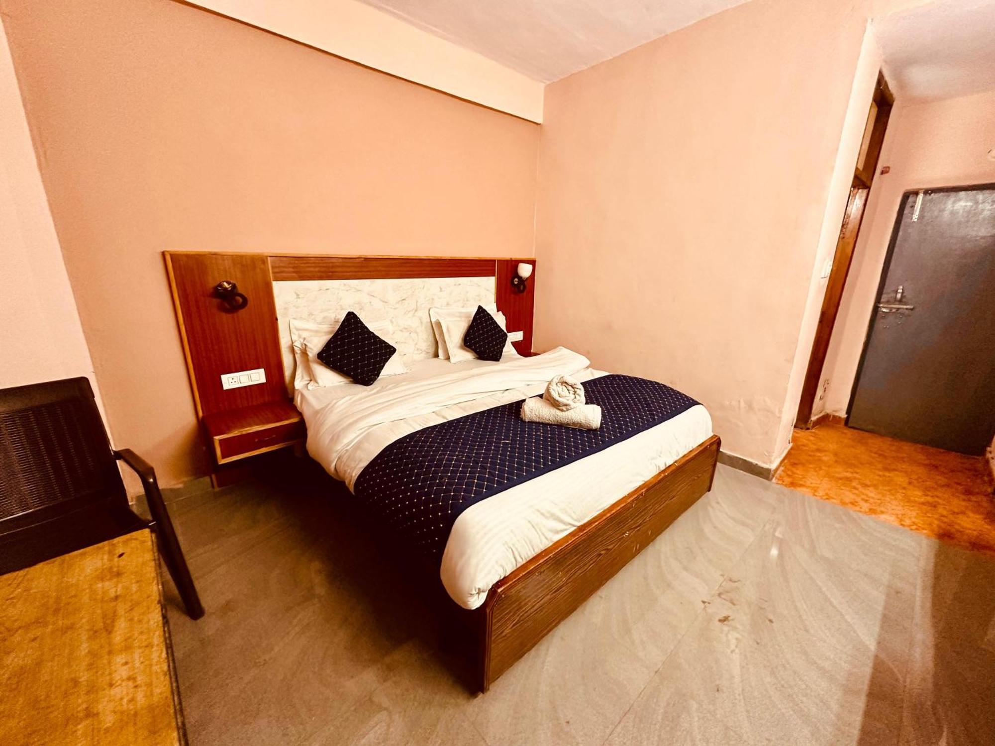 Hotel D Kanchan Manali - Manali (Himachal Pradesh) — Photos 3